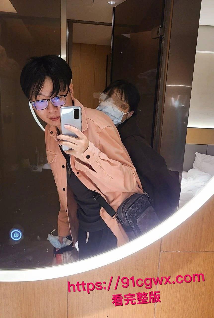 劲爆黑料!谢菲尔德大学留学生陈宗阳自拍泄密,娇小女友翘臀后入嗷嗷浪叫,第一视角操逼真实到爆!-2