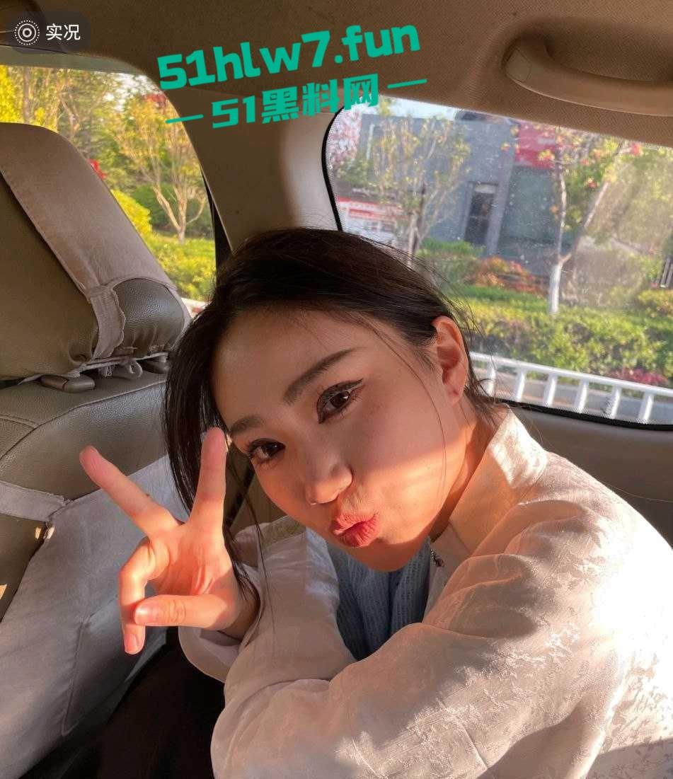 英国南安普顿研究生【邓梦婷】恋爱不是渣，出轨不是花绿了男友后还振振有词！-2