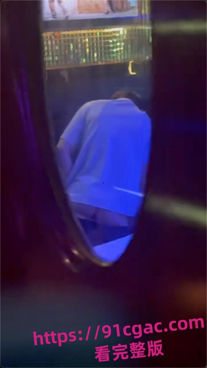 KTV包厢骇人案件曝光男子趁女子醉酒实施猥亵强奸 引发公众强烈愤慨与热议-2