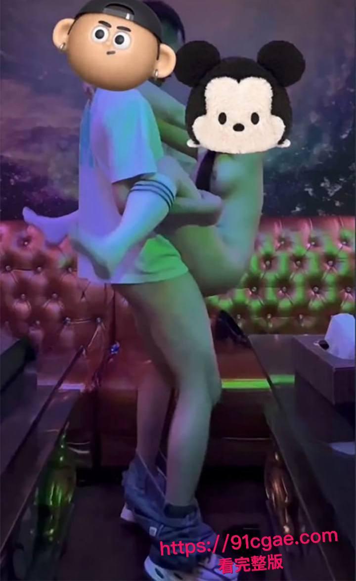 20岁顶级外围 晴晴 黑丝JK渔网全套情趣 影院全裸骑操 KTV吞精打桩 骚到极致的性爱视频合集流出!-5