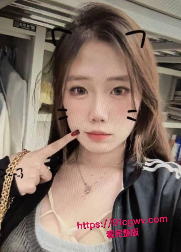 辽宁鞍山女大刘雅慧性爱视频流出:素人妹子私密大曝光-6