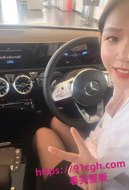 江苏苏州奔驰4S店女销售『李曦』为业绩献身!制服诱惑酒店激战客户视频流出-5