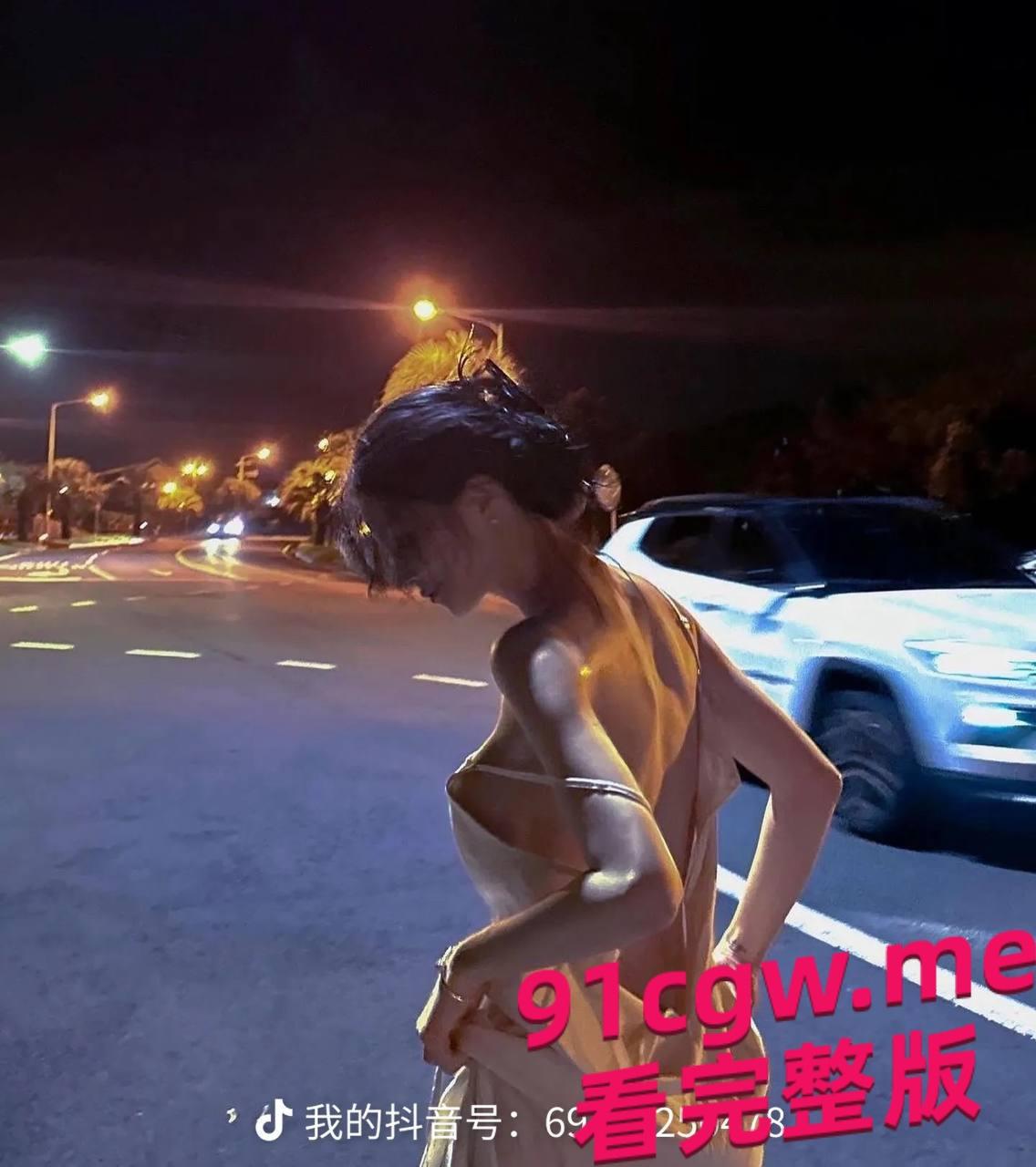 山东妹子被偷拍曝光泄密平时应该有直播，真是反差婊的日常 #山东#偷拍#女上位-6