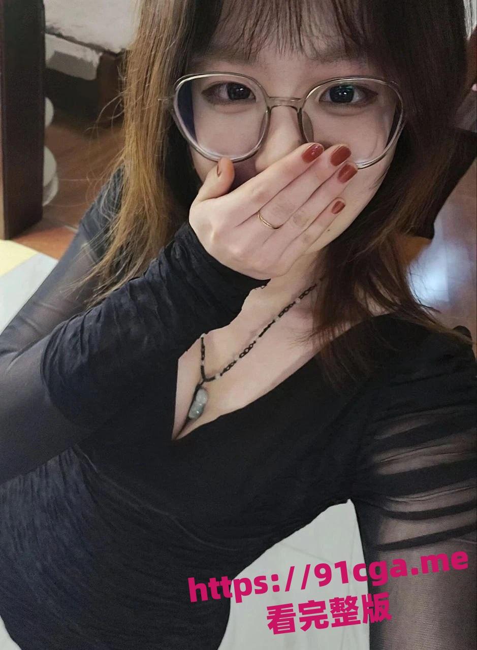 母狗眼镜兽医实习生店里实习勾引老板想当老板娘被爆-2