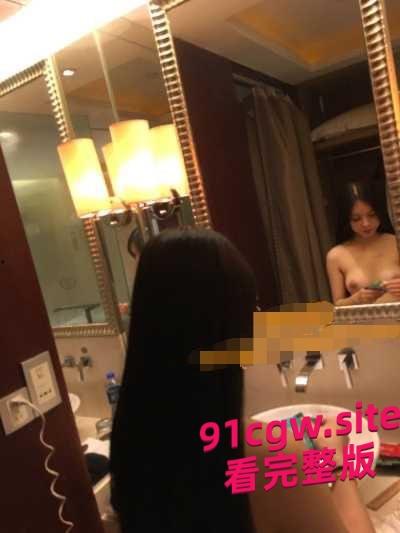 南京乐刻健身私教李安琪 专门勾引三四十岁的有钱大叔 ！-2